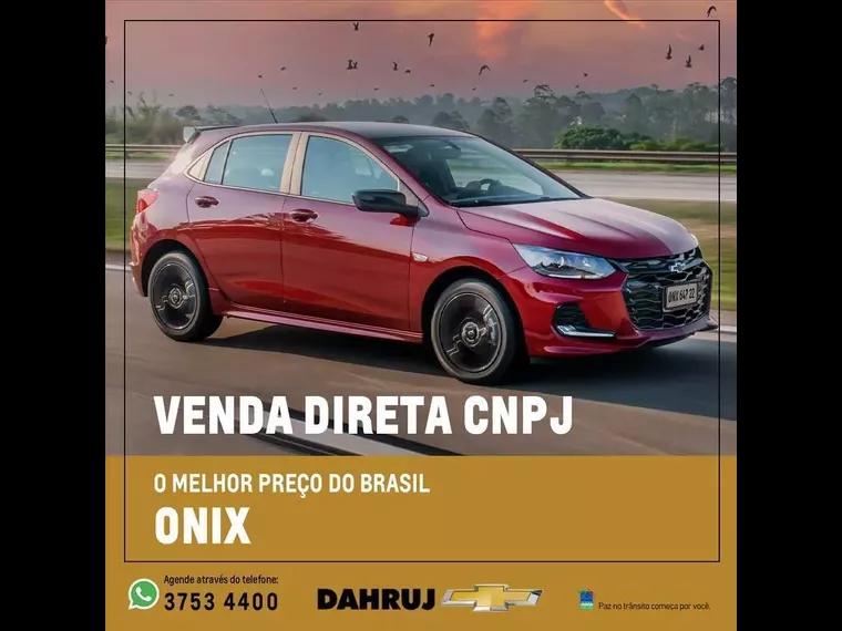 Chevrolet Onix Vermelho 1