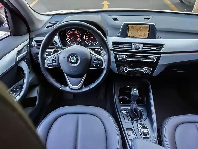 BMW X1 Branco 10