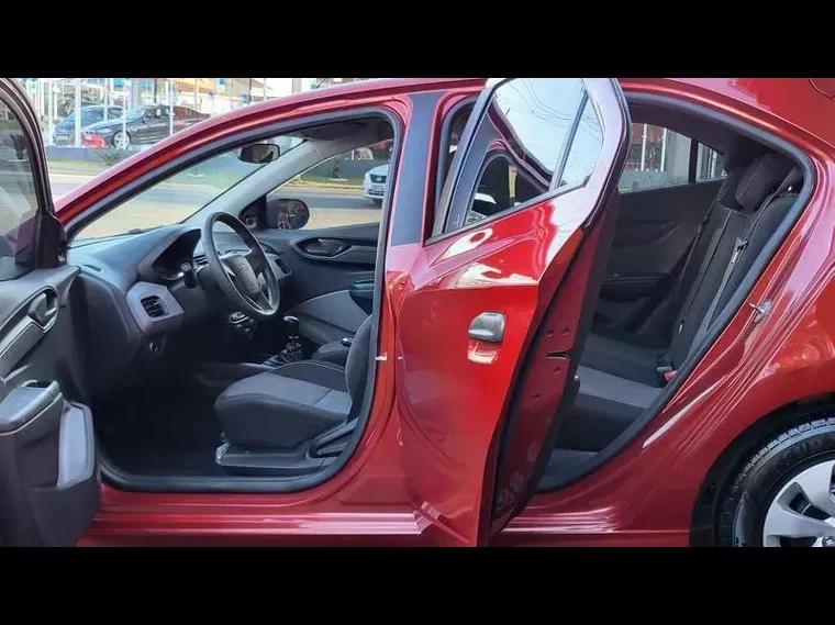 Chevrolet Onix Vermelho 4