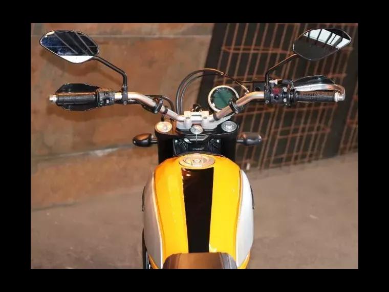 Ducati Scrambler Laranja 17