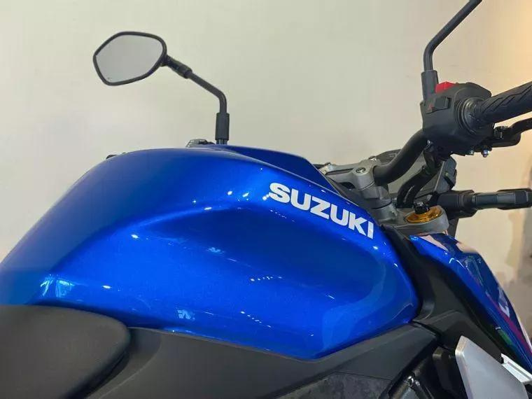 Suzuki GSX-S Azul 13