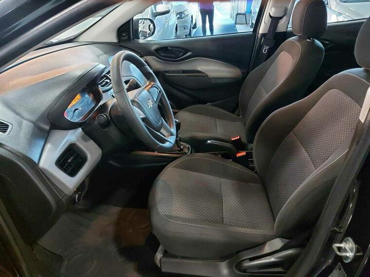 Chevrolet Prisma Preto 12