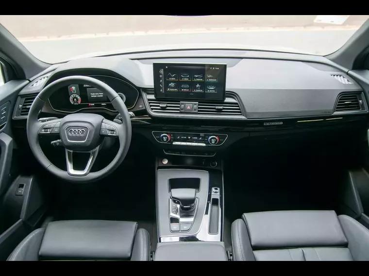 Audi Q5 Prata 17