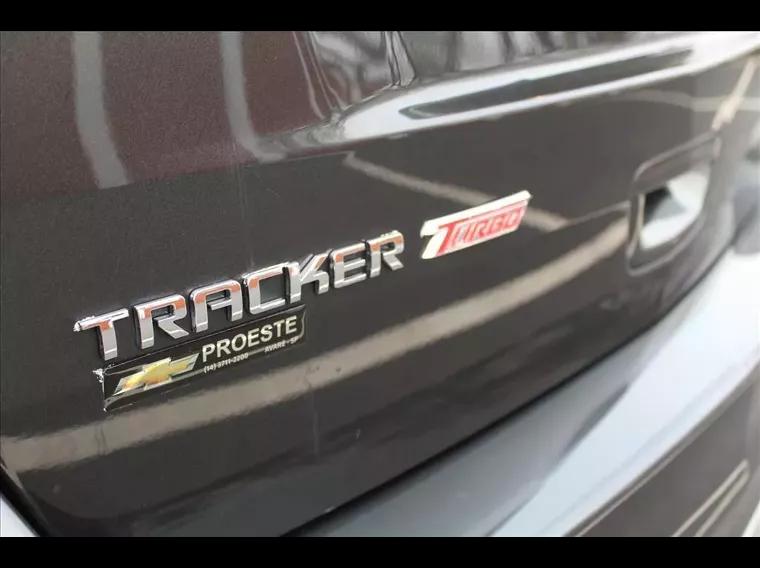 Chevrolet Tracker Cinza 6