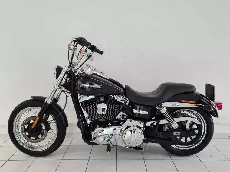 Harley-Davidson Dyna Preto 5