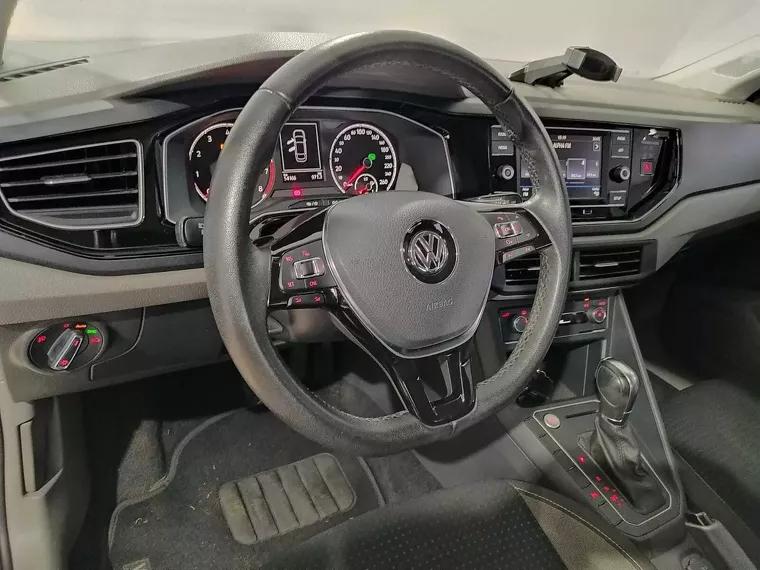 Volkswagen Virtus Prata 16