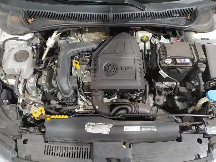 Volkswagen Virtus Prata 22