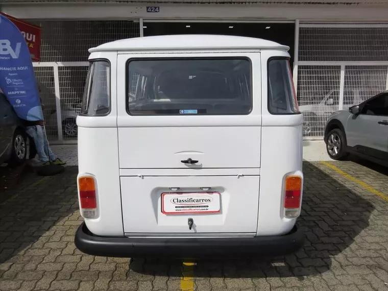 Volkswagen Kombi Branco 8