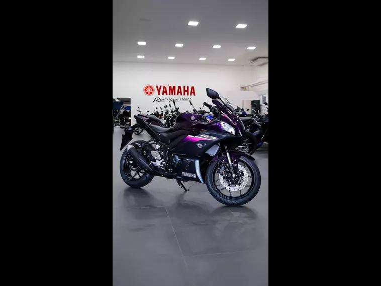 Yamaha YZF R3 Roxo 4