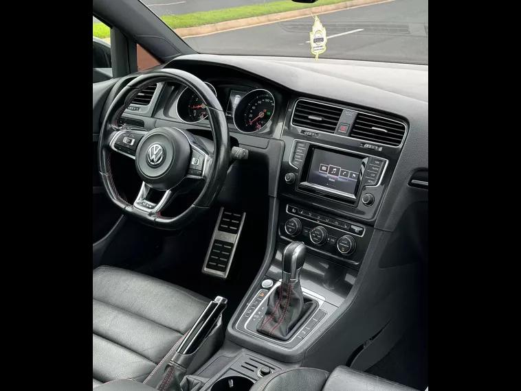 Volkswagen Golf Preto 4